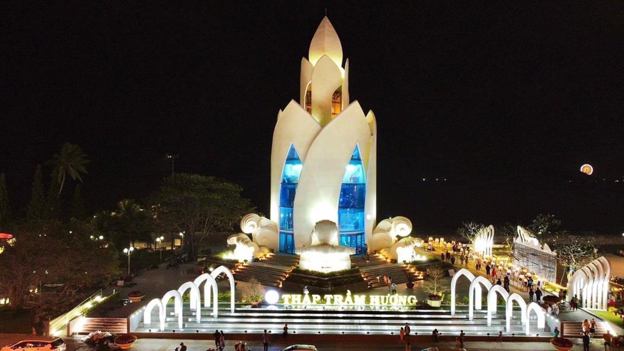 Luxury Seaview Panorama Nha Trang By Luna Exterior photo