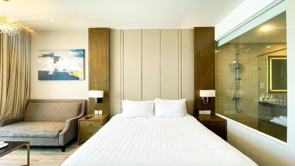 Luxury Seaview Panorama Nha Trang By Luna Exterior photo