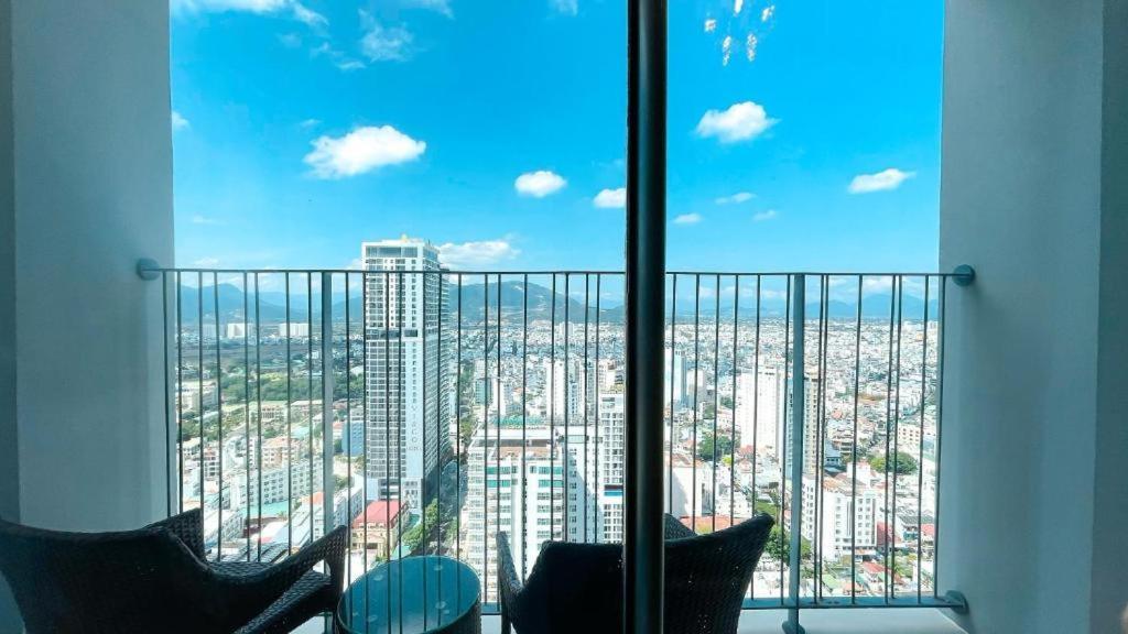 Luxury Seaview Panorama Nha Trang By Luna Exterior photo